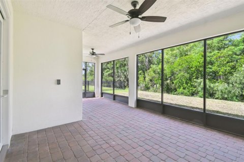 Casa en venta en Kissimmee, Florida, 3 dormitorios, 225.47 m2 № 1679694 - foto 4