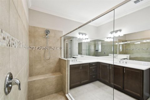 Casa en venta en Kissimmee, Florida, 3 dormitorios, 225.47 m2 № 1679694 - foto 27