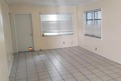 Condo in Lauderhill, Florida, 2 bedrooms № 2177036 - photo 20