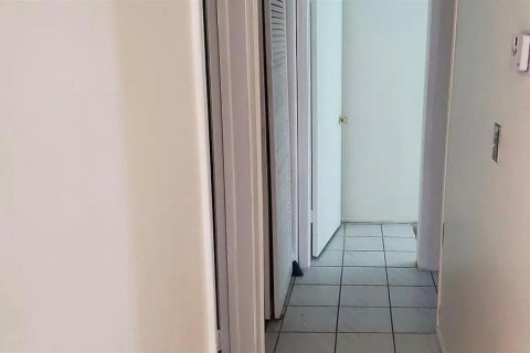 Condo in Lauderhill, Florida, 2 bedrooms № 2177036 - photo 19