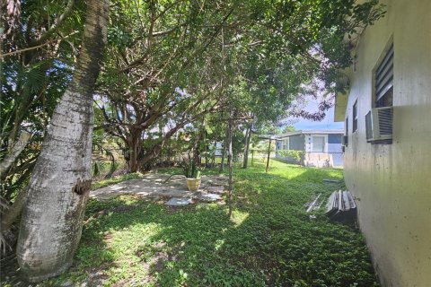 Casa en venta en Lauderhill, Florida, 4 dormitorios, 101.45 m2 № 1120849 - foto 21