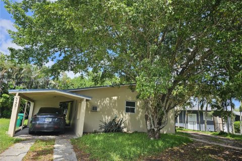 Casa en venta en Lauderhill, Florida, 4 dormitorios, 101.45 m2 № 1120849 - foto 18