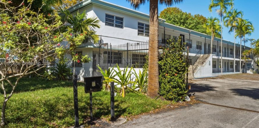 Studio à Condo à Miami, Floride  № 2010851