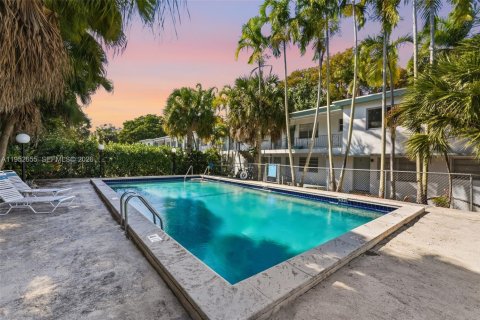 Copropriété à louer à Miami, Floride: 33.44 m2 № 2010851 - photo 9