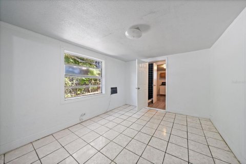 Villa ou maison à vendre à Tampa, Floride: 4 chambres, 151.8 m2 № 2419702 - photo 15