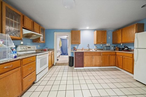Villa ou maison à vendre à Tampa, Floride: 4 chambres, 151.8 m2 № 2419702 - photo 6
