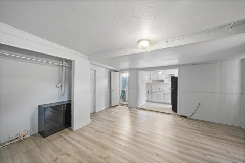 Villa ou maison à vendre à Tampa, Floride: 4 chambres, 151.8 m2 № 2419702 - photo 8