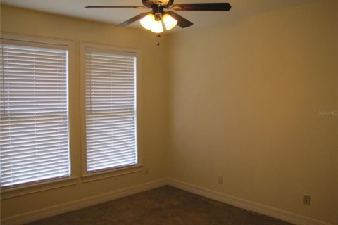 Casa en alquiler en Tampa, Florida, 3 dormitorios, 124.86 m2 № 1906089 - foto 8