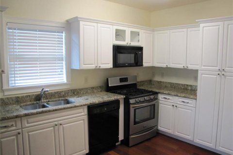 Casa en alquiler en Tampa, Florida, 3 dormitorios, 124.86 m2 № 1906089 - foto 2