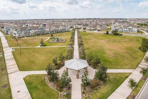 Villa ou maison à louer à Kissimmee, Floride: 5 chambres, 242.94 m2 № 1904196 - photo 21