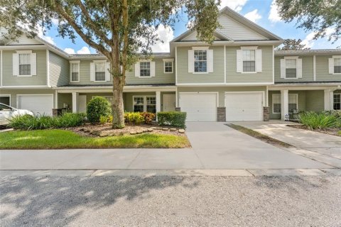 Townhouse in Valrico, Florida 2 bedrooms, 135.73 sq.m. № 1899188 - photo 3