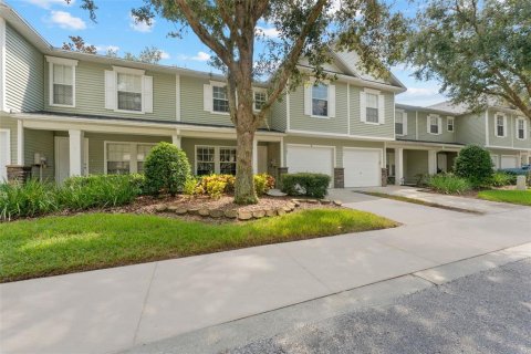 Townhouse in Valrico, Florida 2 bedrooms, 135.73 sq.m. № 1899188 - photo 4
