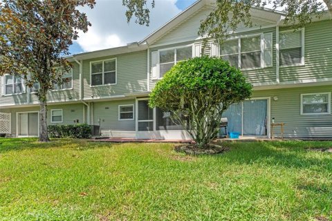 Townhouse in Valrico, Florida 2 bedrooms, 135.73 sq.m. № 1899188 - photo 27