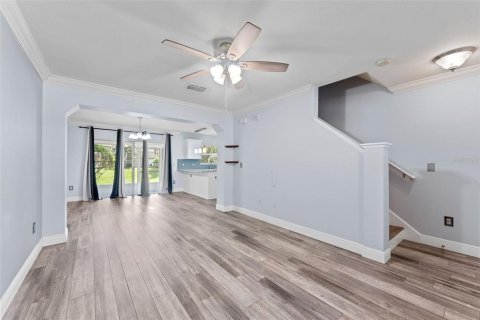 Townhouse in Valrico, Florida 2 bedrooms, 135.73 sq.m. № 1899188 - photo 6