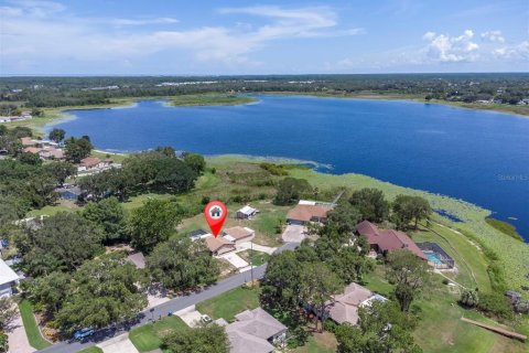 House in Spring Hill, Florida 3 bedrooms, 246.01 sq.m. № 1808739 - photo 1