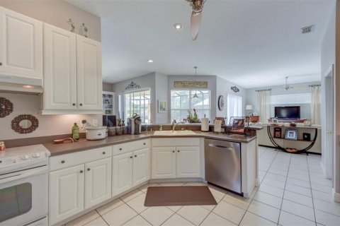 Casa en alquiler en Fish Hawk, Florida, 4 dormitorios, 240.9 m2 № 1806850 - foto 18