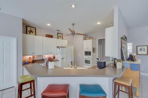Casa en alquiler en Fish Hawk, Florida, 4 dormitorios, 240.9 m2 № 1806850 - foto 20