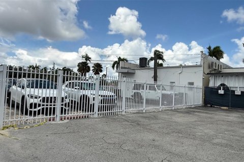 Commercial property in Homestead, Florida № 1775901 - photo 6