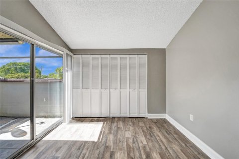 Copropriété à vendre à Coral Springs, Floride: 2 chambres, 125.42 m2 № 1948147 - photo 30