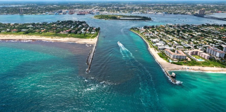 House in North Palm Beach, Florida 4 bedrooms, 266.91 sq.m. № 987427