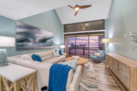 Condo in Clearwater, Florida, 3 bedrooms  № 1554644 - photo 9