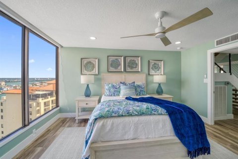 Condo in Clearwater, Florida, 3 bedrooms  № 1554644 - photo 24