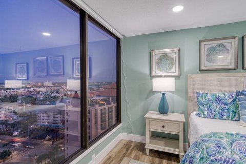 Condo in Clearwater, Florida, 3 bedrooms  № 1554644 - photo 29