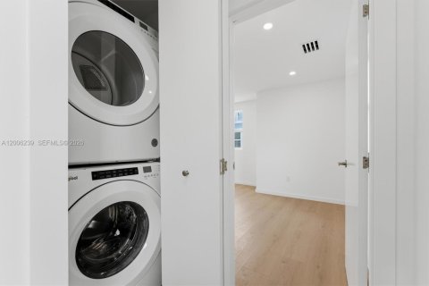 Touwnhouse à louer à Fort Lauderdale, Floride: 3 chambres № 2070949 - photo 28