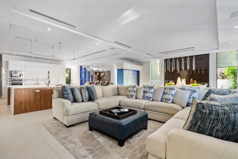 Villa ou maison à louer à Fort Lauderdale, Floride: 5 chambres, 562.8 m2 № 2194487 - photo 22