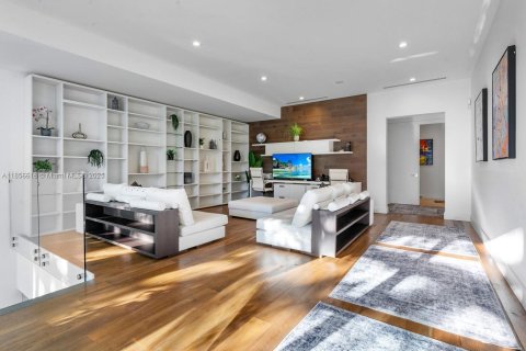 Villa ou maison à louer à Fort Lauderdale, Floride: 5 chambres, 562.8 m2 № 2194487 - photo 29