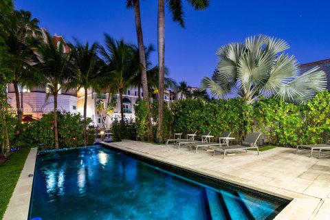 Villa ou maison à louer à Fort Lauderdale, Floride: 5 chambres, 562.8 m2 № 2194487 - photo 9