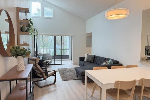 Condominio en venta en Orlando, Florida, 2 dormitorios, 76.18 m2 № 1593246 - foto 4