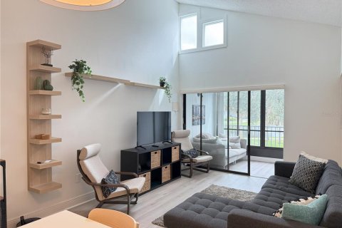 Condominio en venta en Orlando, Florida, 2 dormitorios, 76.18 m2 № 1593246 - foto 5
