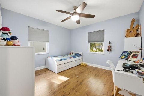 Villa ou maison à louer à Tampa, Floride: 3 chambres, 151.24 m2 № 2148724 - photo 19