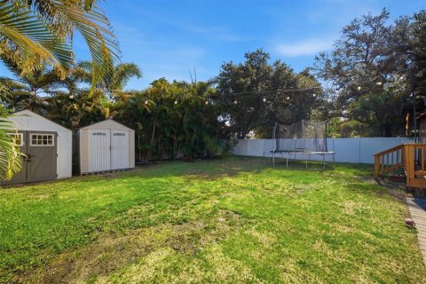 Villa ou maison à louer à Tampa, Floride: 3 chambres, 151.24 m2 № 2148724 - photo 27