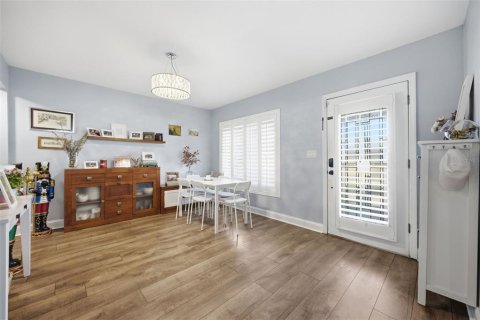 Villa ou maison à louer à Tampa, Floride: 3 chambres, 151.24 m2 № 2148724 - photo 11