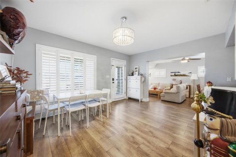 Villa ou maison à louer à Tampa, Floride: 3 chambres, 151.24 m2 № 2148724 - photo 14