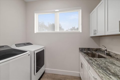 Touwnhouse à louer à Largo, Floride: 3 chambres, 224.82 m2 № 2234530 - photo 30