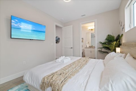 Touwnhouse à louer à Largo, Floride: 3 chambres, 224.82 m2 № 2234530 - photo 26