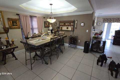 Купить виллу или дом в Майами, Флорида 4 спальни, 204.94м2, № 1977689 - фото 5