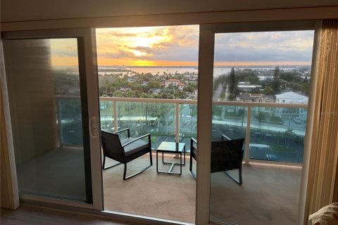 Condominio en venta en Clearwater, Florida, 2 dormitorios, 115.38 m2 № 1883606 - foto 25