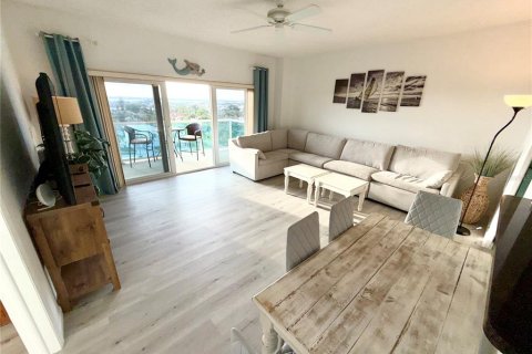 Condominio en venta en Clearwater, Florida, 2 dormitorios, 115.38 m2 № 1883606 - foto 11