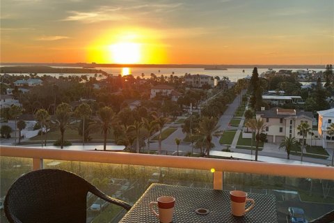 Condominio en venta en Clearwater, Florida, 2 dormitorios, 115.38 m2 № 1883606 - foto 16