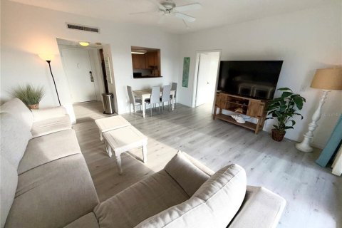 Condominio en venta en Clearwater, Florida, 2 dormitorios, 115.38 m2 № 1883606 - foto 20