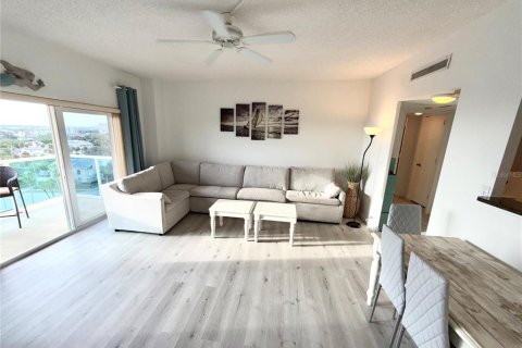 Condominio en venta en Clearwater, Florida, 2 dormitorios, 115.38 m2 № 1883606 - foto 10