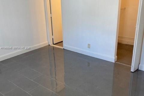 Снять в аренду кондоминиум в Норт-Лодердейл, Флорида 2 спальни, 93.83м2, № 2009836 - фото 6