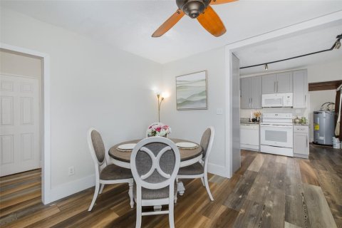 Villa ou maison à vendre à Brooksville, Floride: 2 chambres, 114.83 m2 № 2411558 - photo 20