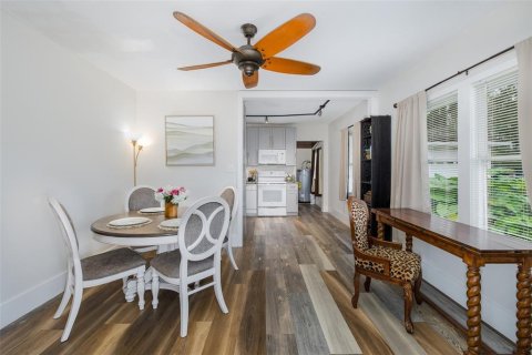 Villa ou maison à vendre à Brooksville, Floride: 2 chambres, 114.83 m2 № 2411558 - photo 21