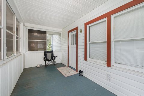 Villa ou maison à vendre à Brooksville, Floride: 2 chambres, 114.83 m2 № 2411558 - photo 10