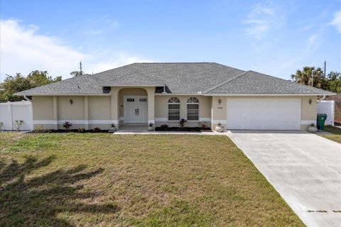 Casa en venta en Englewood, Florida, 3 dormitorios, 171.78 m2 № 1542317 - foto 1